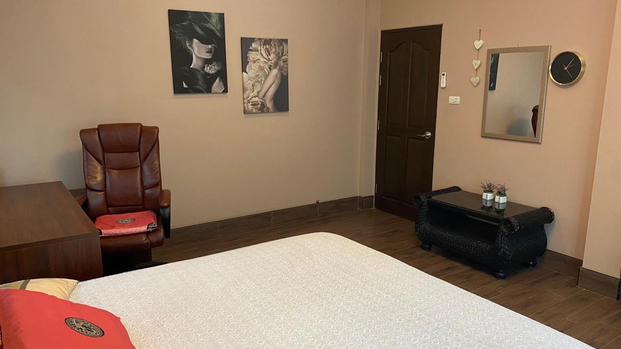 Big Comfortable Villa ナ・ジョムティエン エクステリア 写真